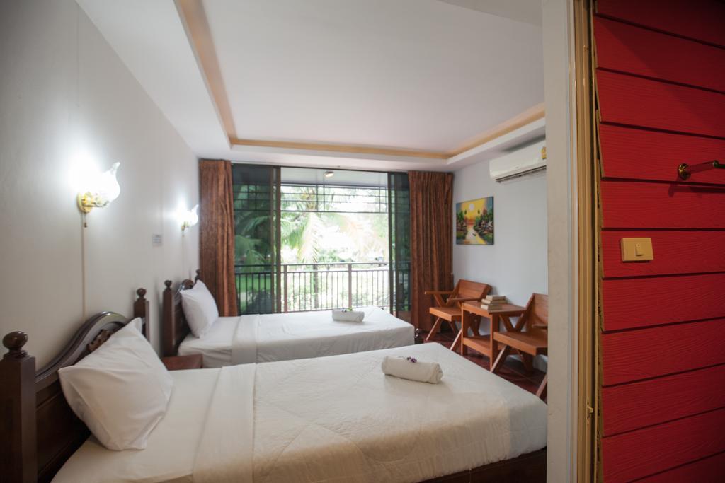 Twin Place At Kamala Beach Exterior photo