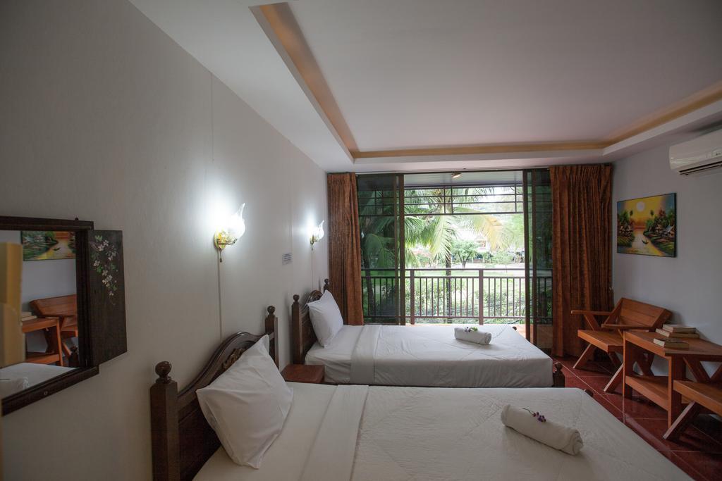 Twin Place At Kamala Beach Exterior photo