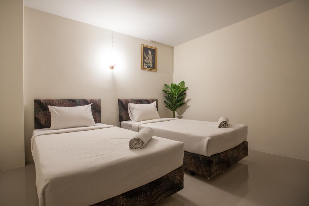 Twin Place At Kamala Beach Exterior photo