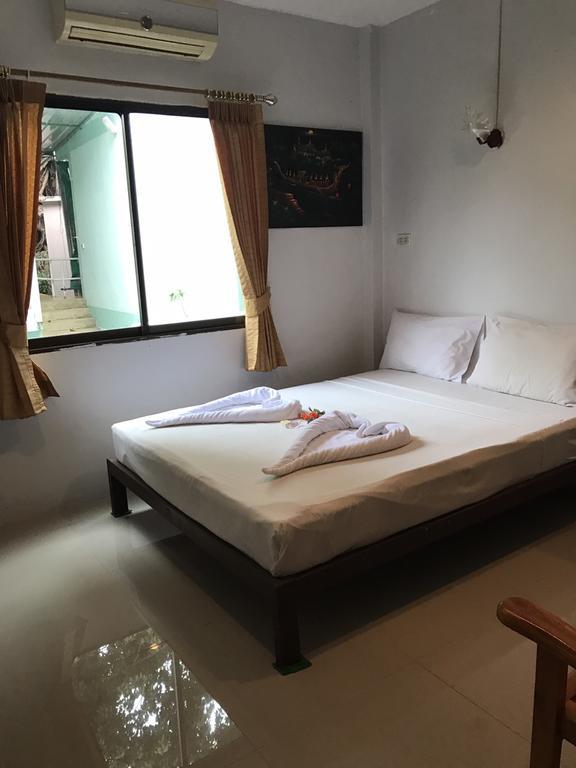 Twin Place At Kamala Beach Exterior photo